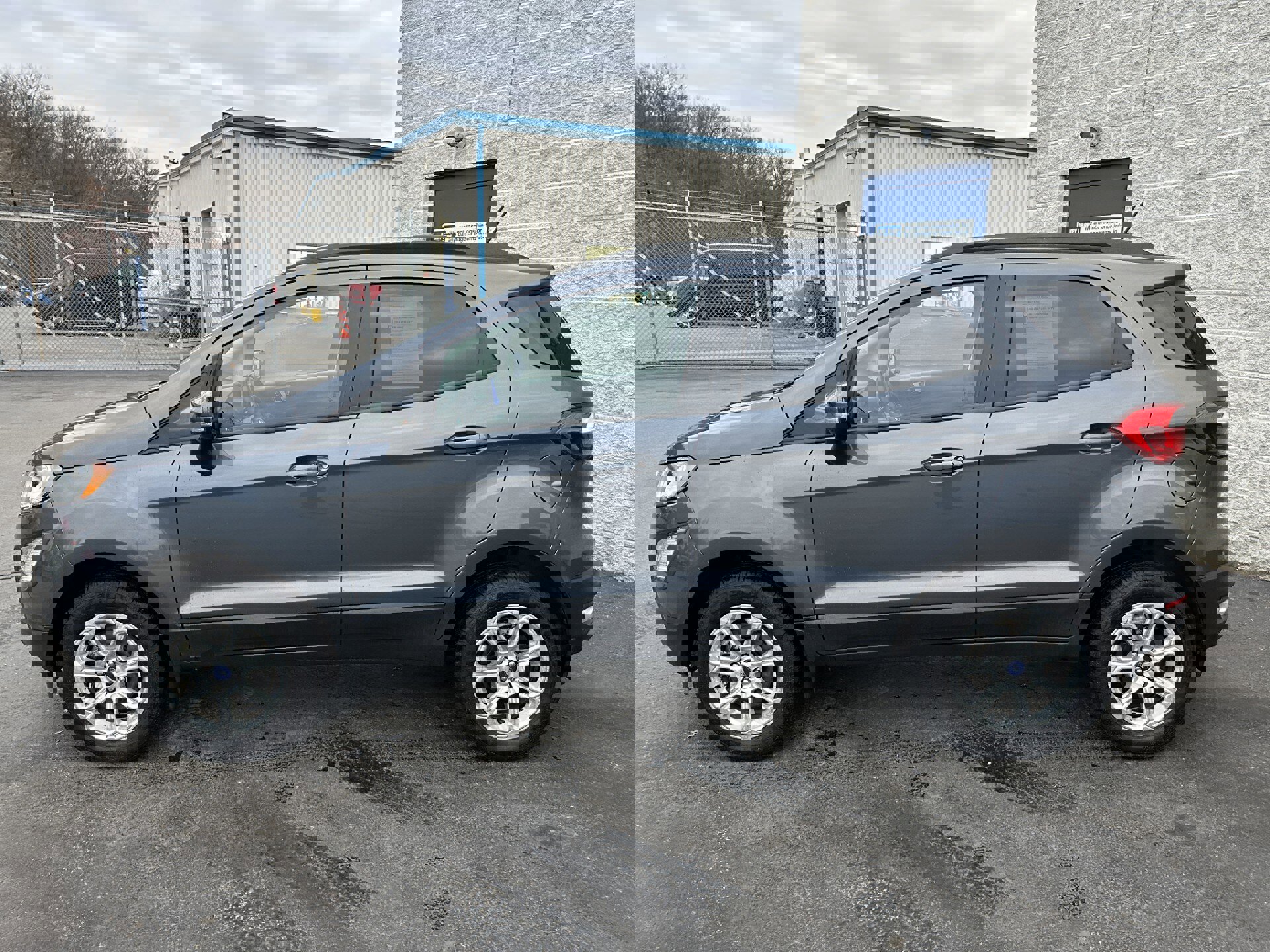 Certified 2021 Ford EcoSport SE image 4