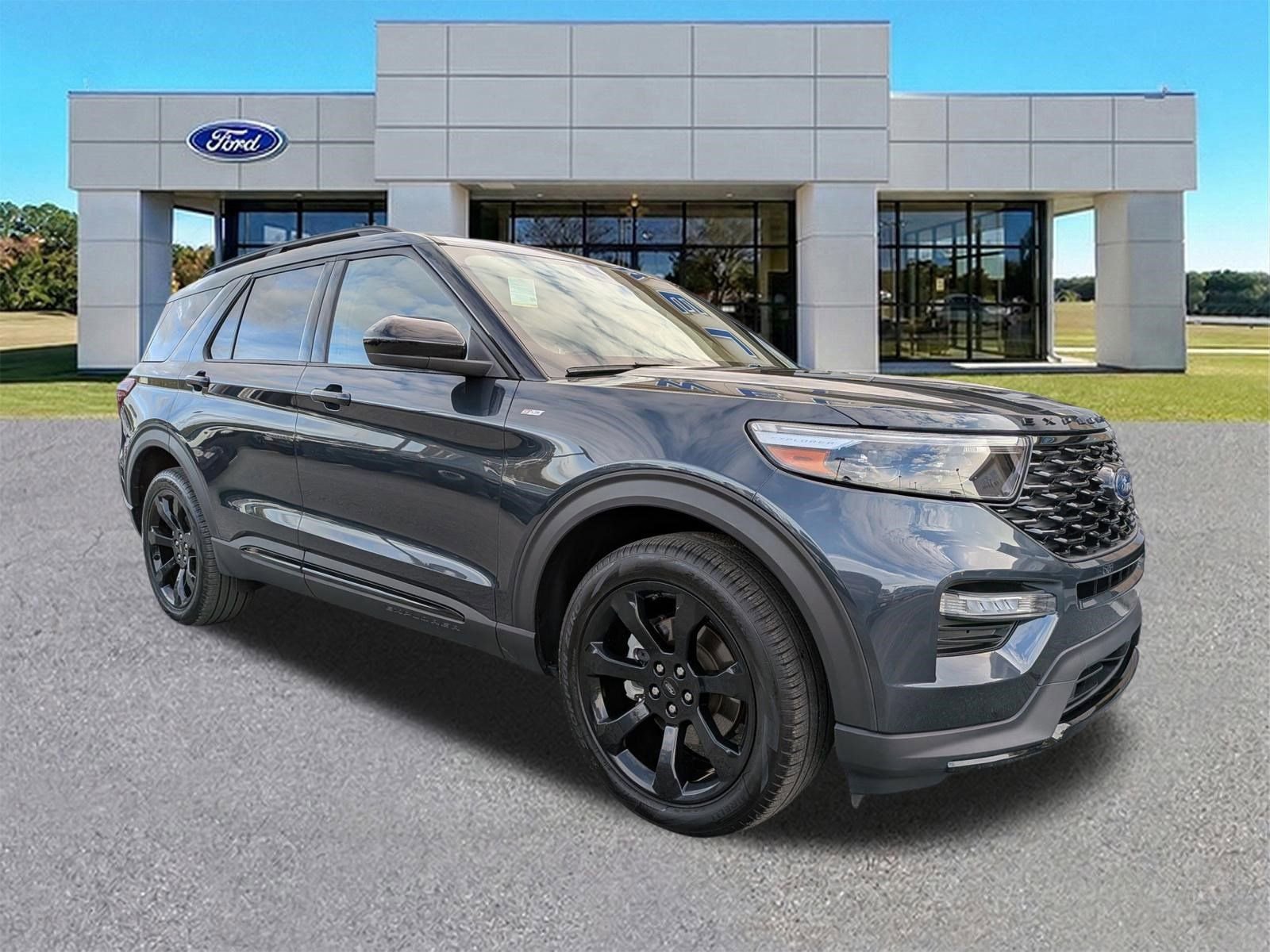 Certified 2024 Ford Explorer ST-Line w/ Class IV Trailer Tow Package image 8