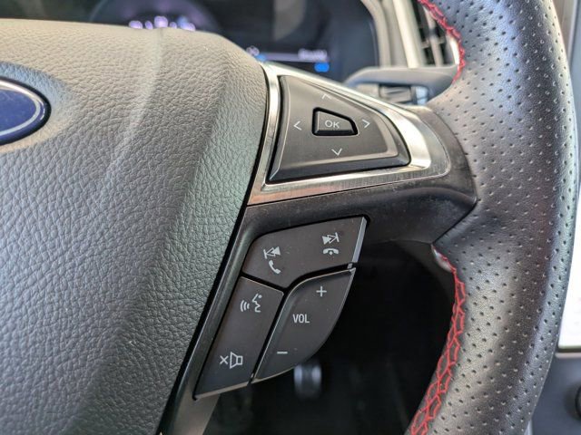 Certified 2024 Ford Edge ST-Line image 23