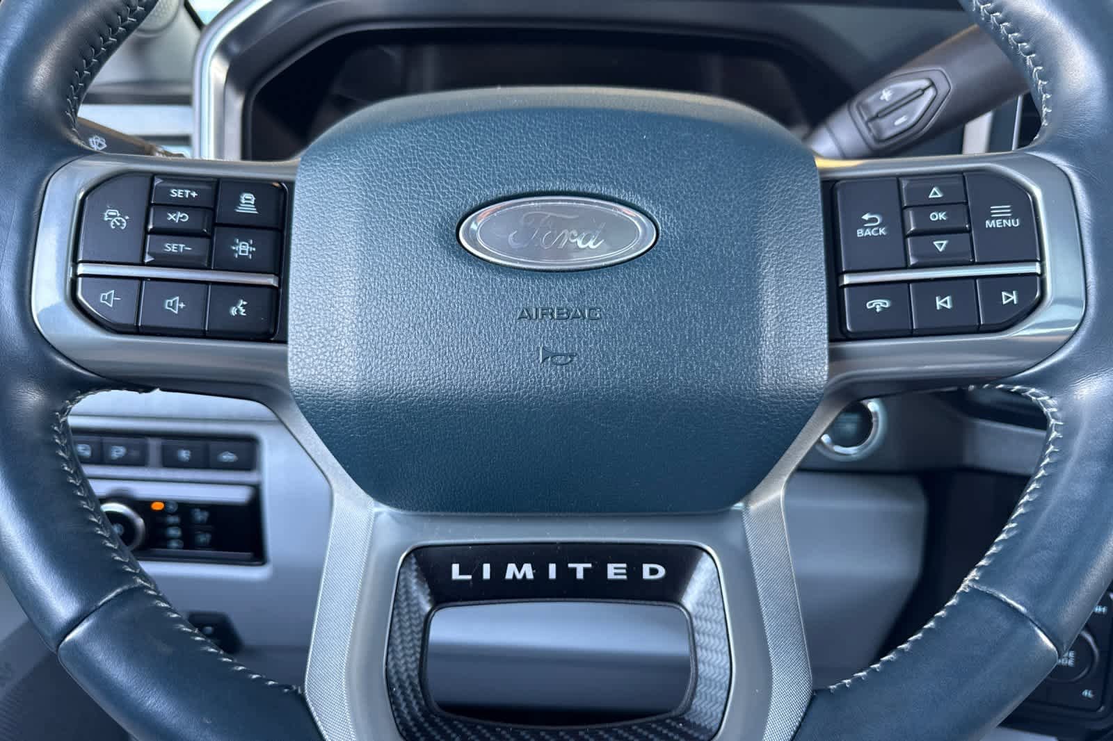 Certified 2023 Ford F450 Limited w/ FX4 Off-Road Package AWD/4WD image 23