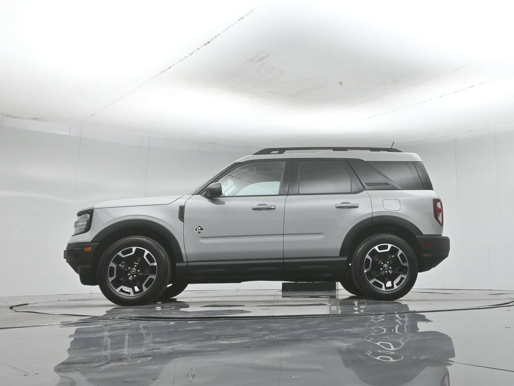 Certified 2023 Ford Bronco Sport Outer Banks w/ Tech Package AWD/4WD image 8