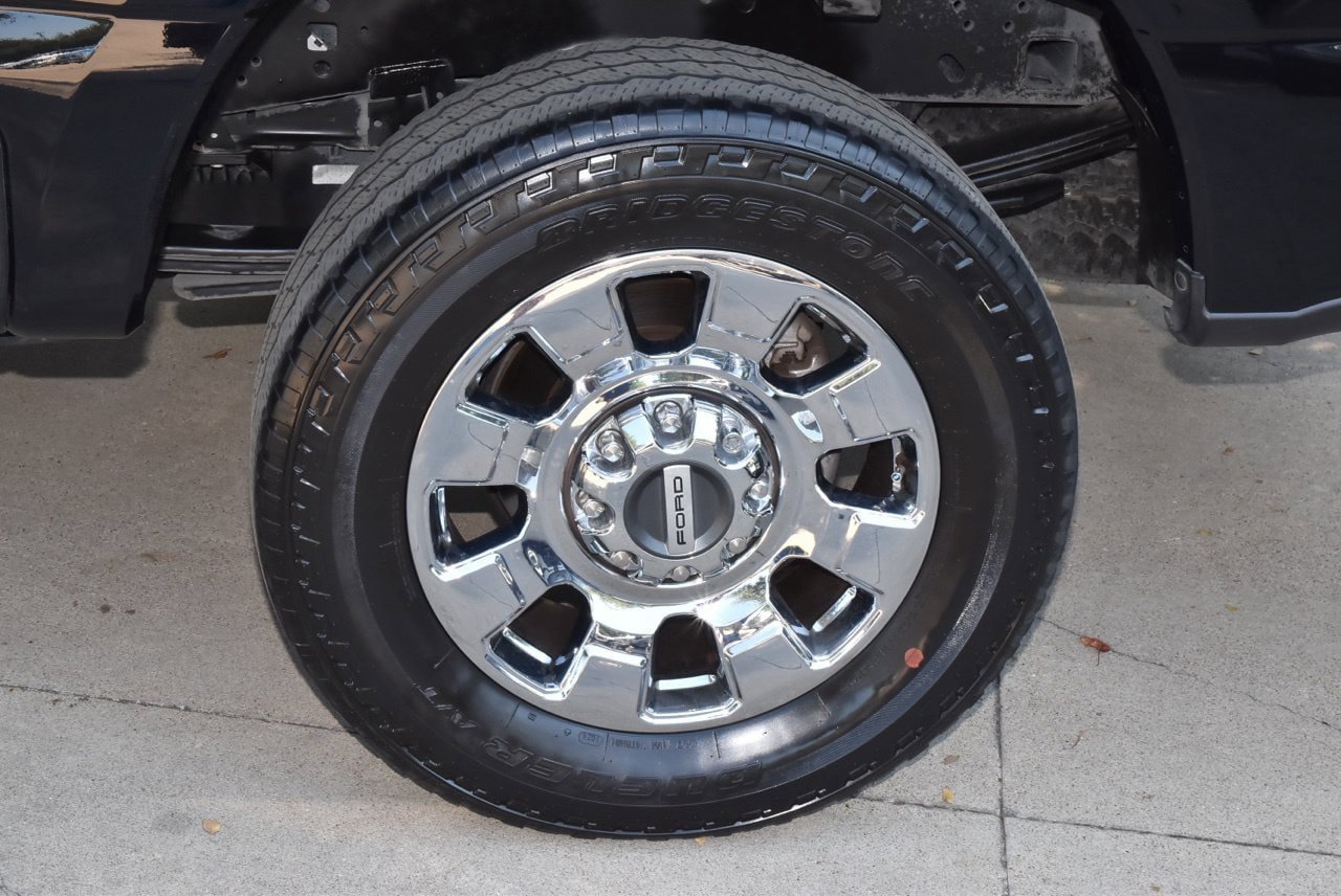 Certified 2024 Ford F250 Lariat w/ Lariat Ultimate Package AWD/4WD image 40