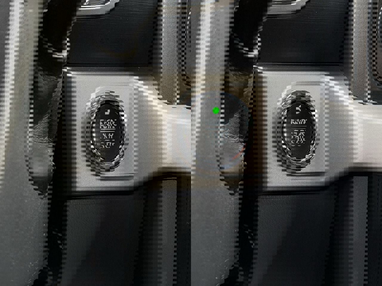 Certified 2022 Ford F150 XLT w/ Equipment Group 302A High image 19