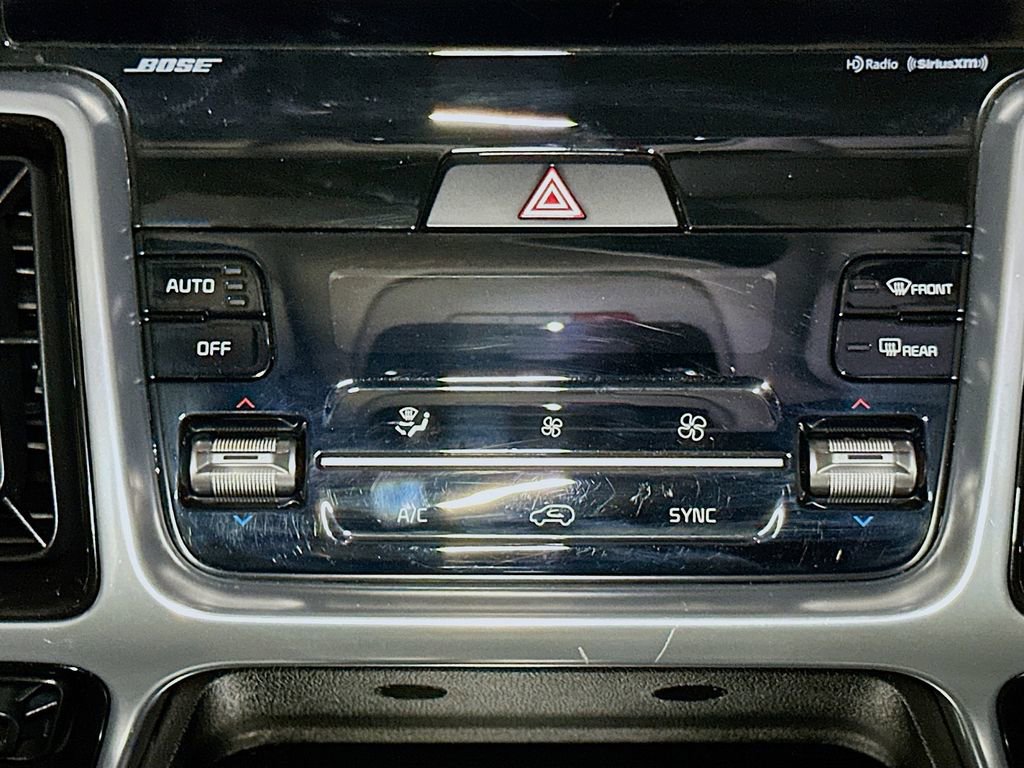 Used 2022 Kia Sorento SX Prestige AWD/4WD image 16