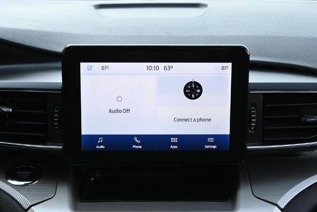 Certified 2022 Ford Explorer XLT w/ Equipment Group 202A image 8