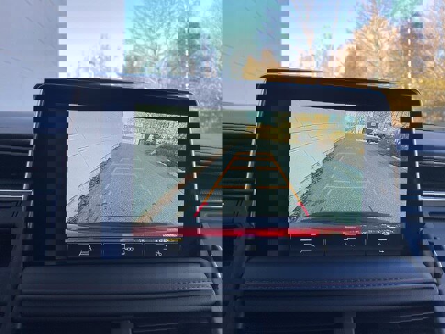 Used 2024 Chevrolet Suburban RST w/ Max Trailering Package image 28