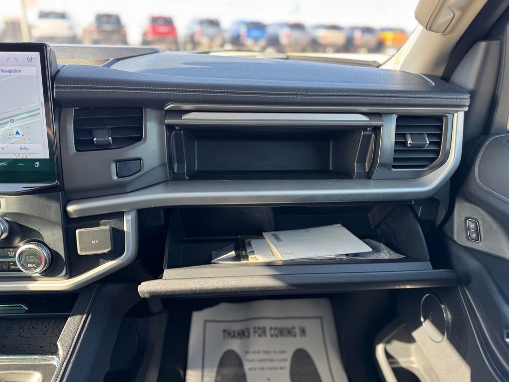 Certified 2024 Ford Expedition XLT image 29