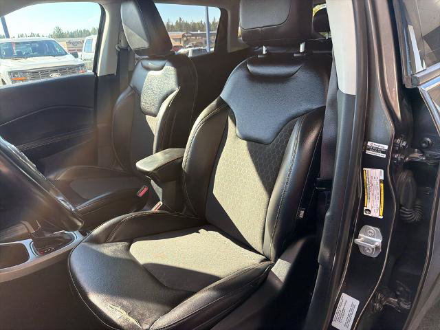 Used 2017 Jeep Compass Latitude w/ Popular Equipment Group FWD image 18