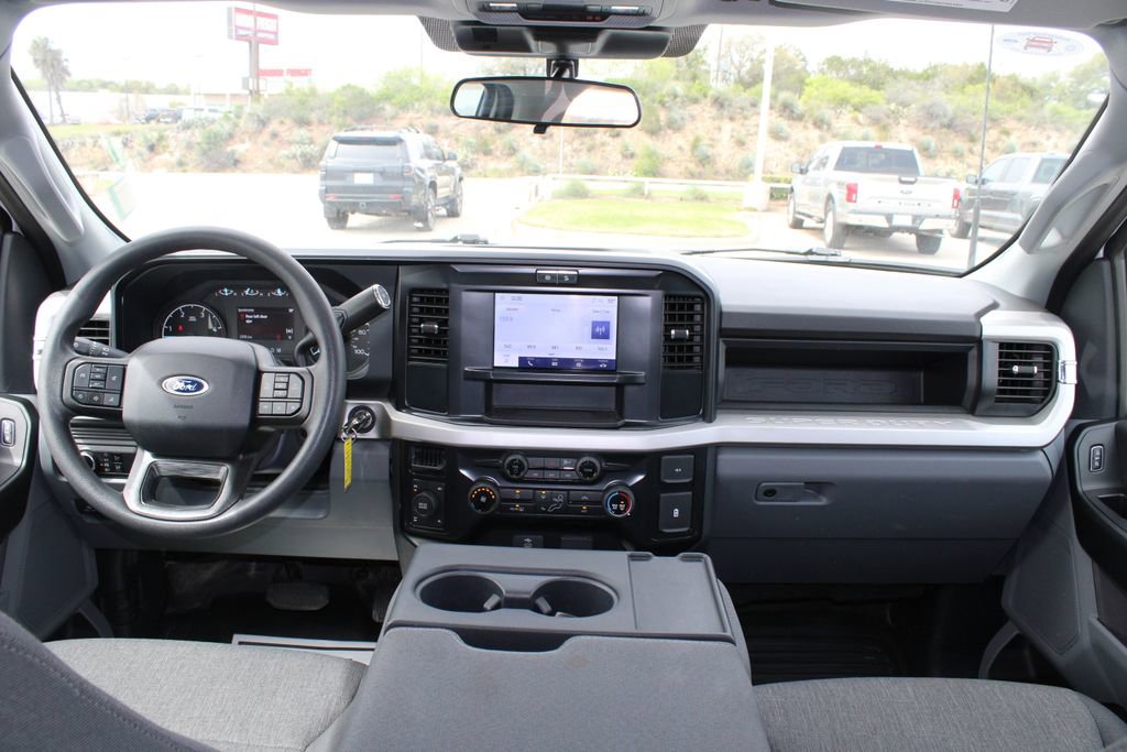 Certified 2025 Ford F250 XL w/ FX4 Off-Road Package image 12