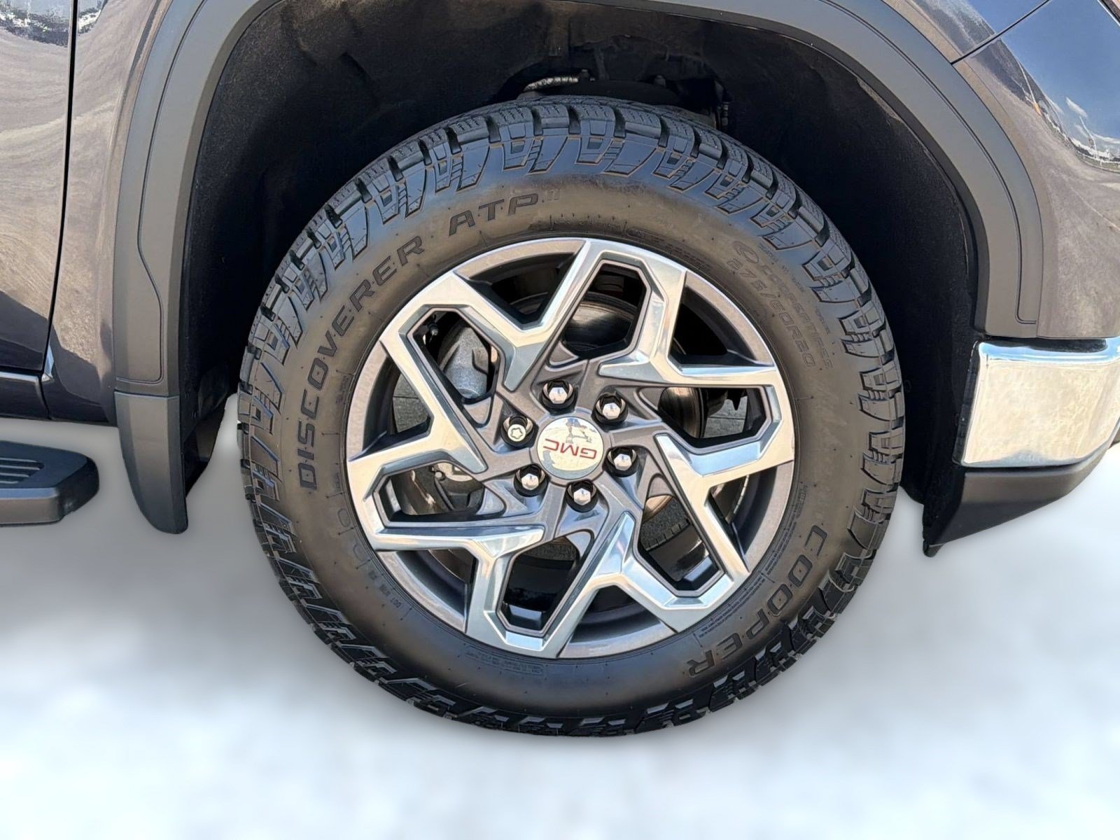 Used 2022 GMC Sierra 1500 SLT AWD/4WD image 13