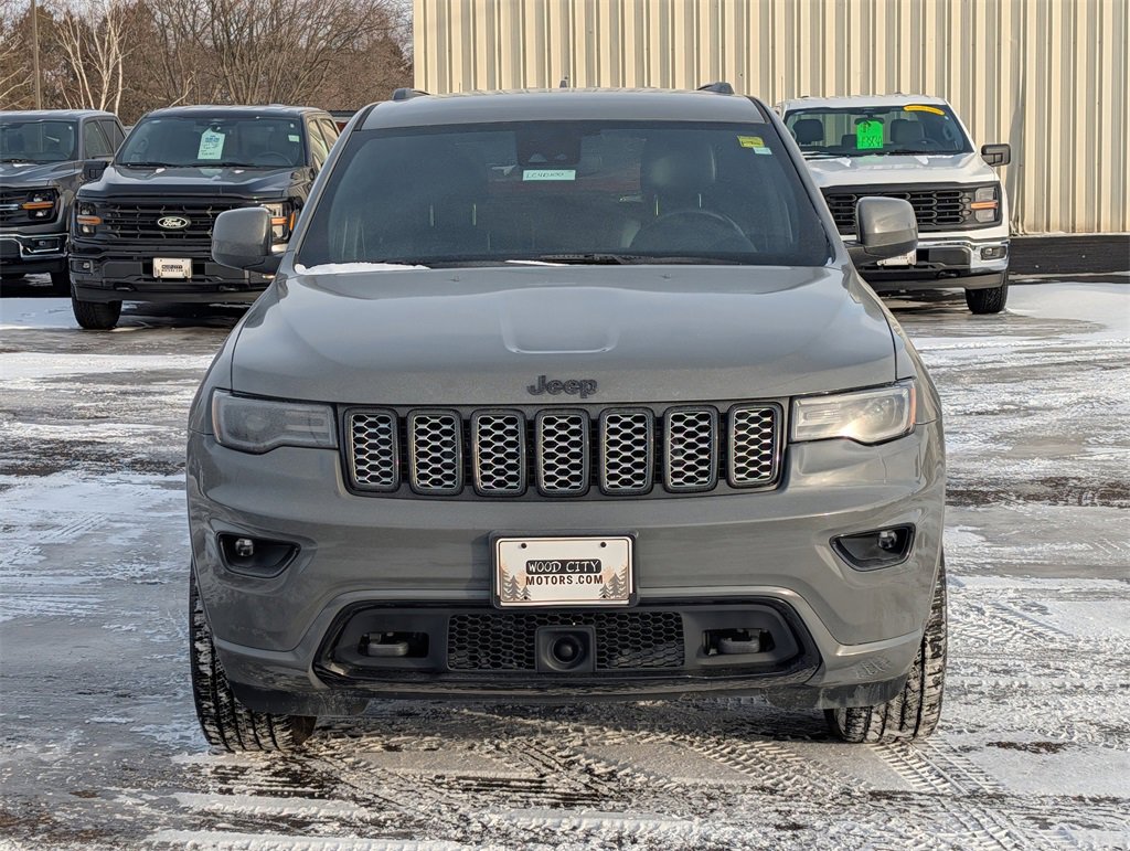 Used 2020 Jeep Grand Cherokee Altitude image 2