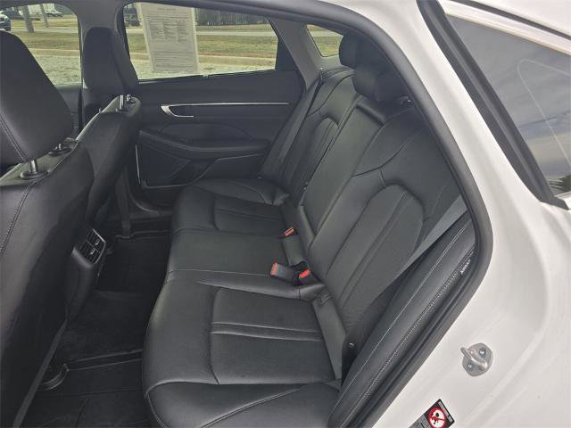 Used 2023 Hyundai Sonata Limited w/ Cargo Package image 8
