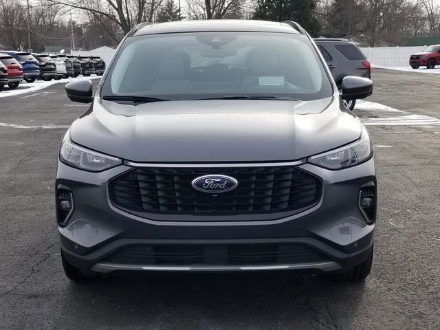 Certified 2023 Ford Escape Platinum w/ Premium Technology Package image 8