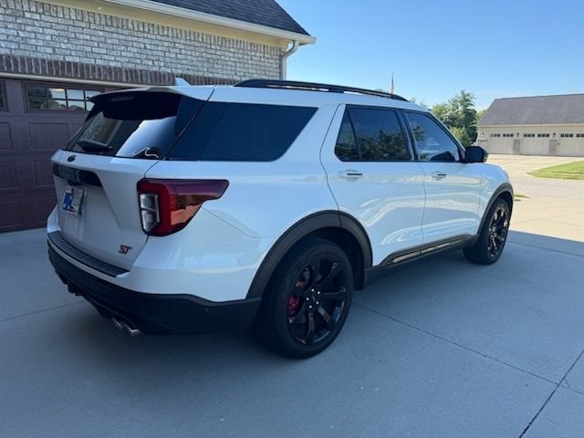 Certified 2020 Ford Explorer ST w/ ST Street Pack AWD/4WD image 3