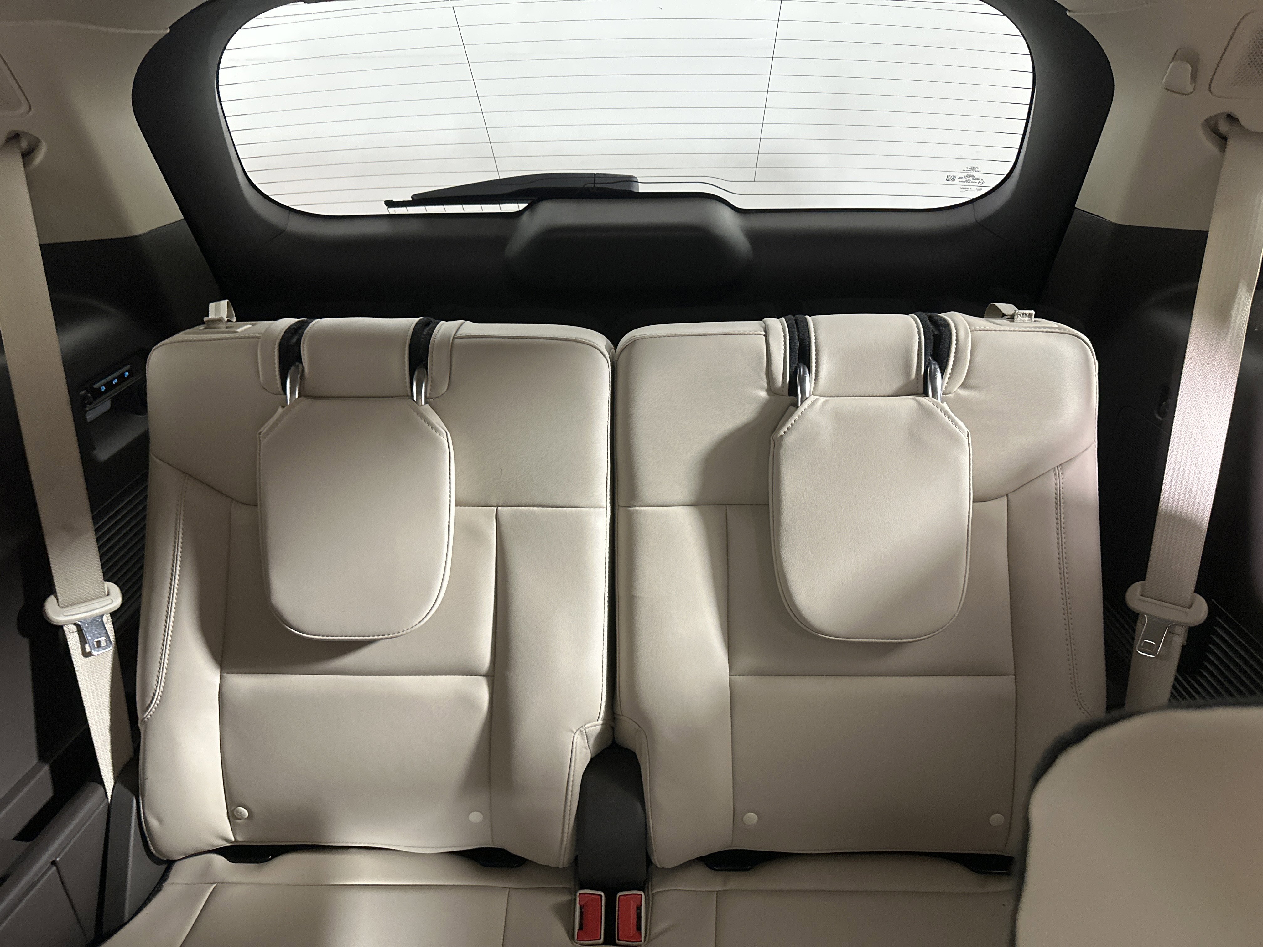 Certified 2021 Ford Explorer Platinum w/ Equipment Group 601A image 25