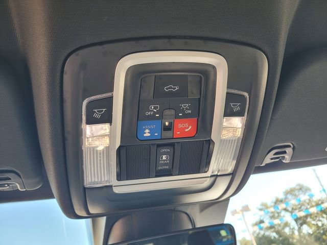 Used 2023 RAM 1500 Laramie image 21