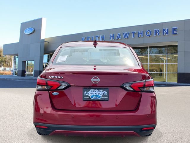 Used 2025 Nissan Versa SV FWD image 5