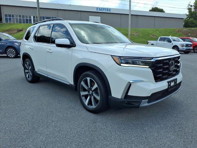 Used 2023 Honda Pilot Elite image 6