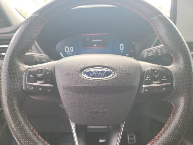 Certified 2023 Ford Escape ST-Line Elite AWD/4WD image 13