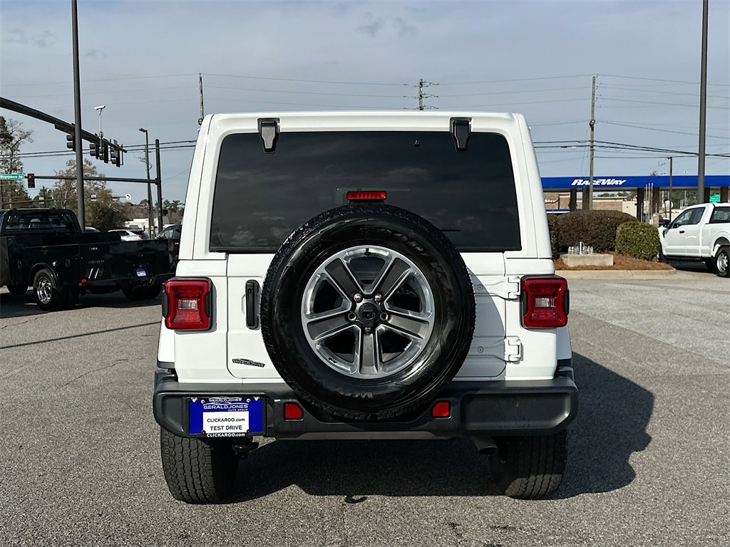 Used 2022 Jeep Wrangler Unlimited Sahara w/ LED Lighting Group image 15