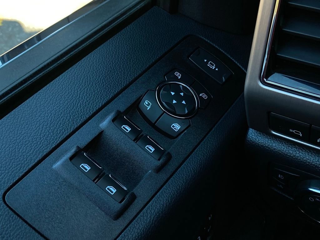Certified 2022 Ford F250 Platinum image 22
