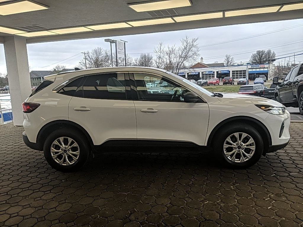 Certified 2023 Ford Escape Active image 6