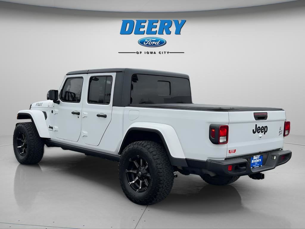 Used 2021 Jeep Gladiator Sport AWD/4WD image 3