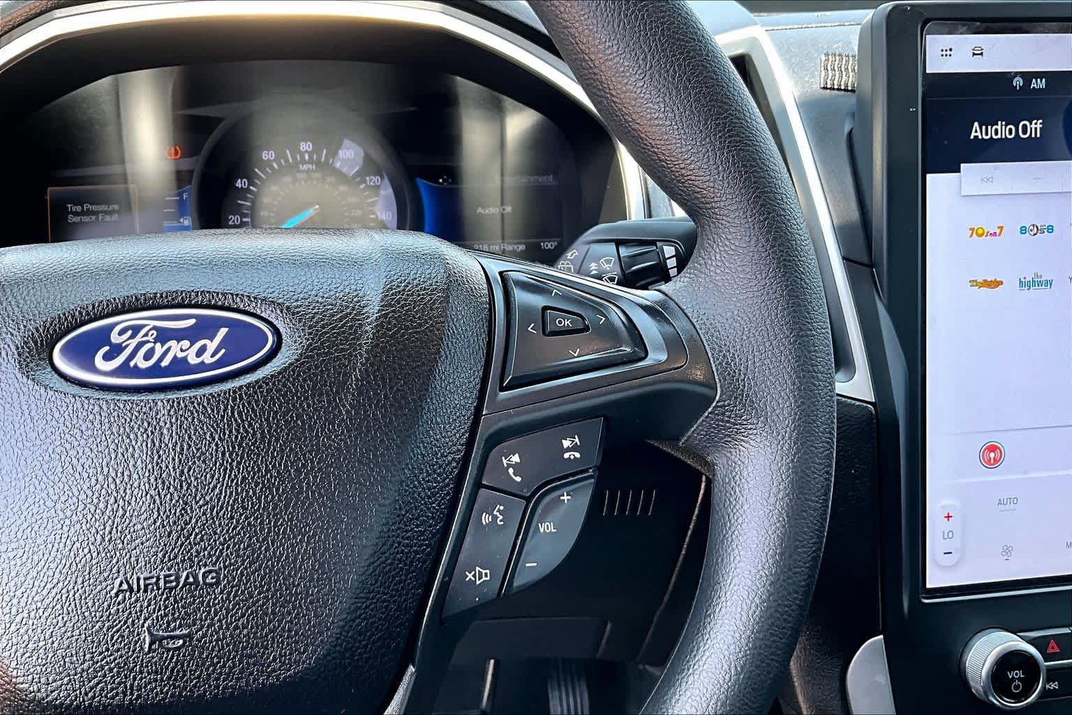 Certified 2021 Ford Edge SE FWD image 23