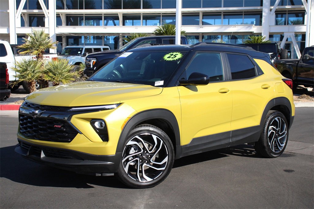 Used 2025 Chevrolet TrailBlazer RS w/ Driver Confidence Package