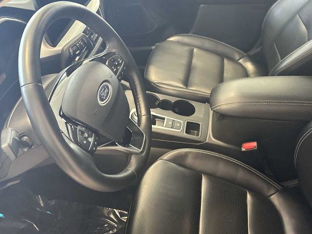 Certified 2024 Ford Escape Platinum AWD/4WD image 19