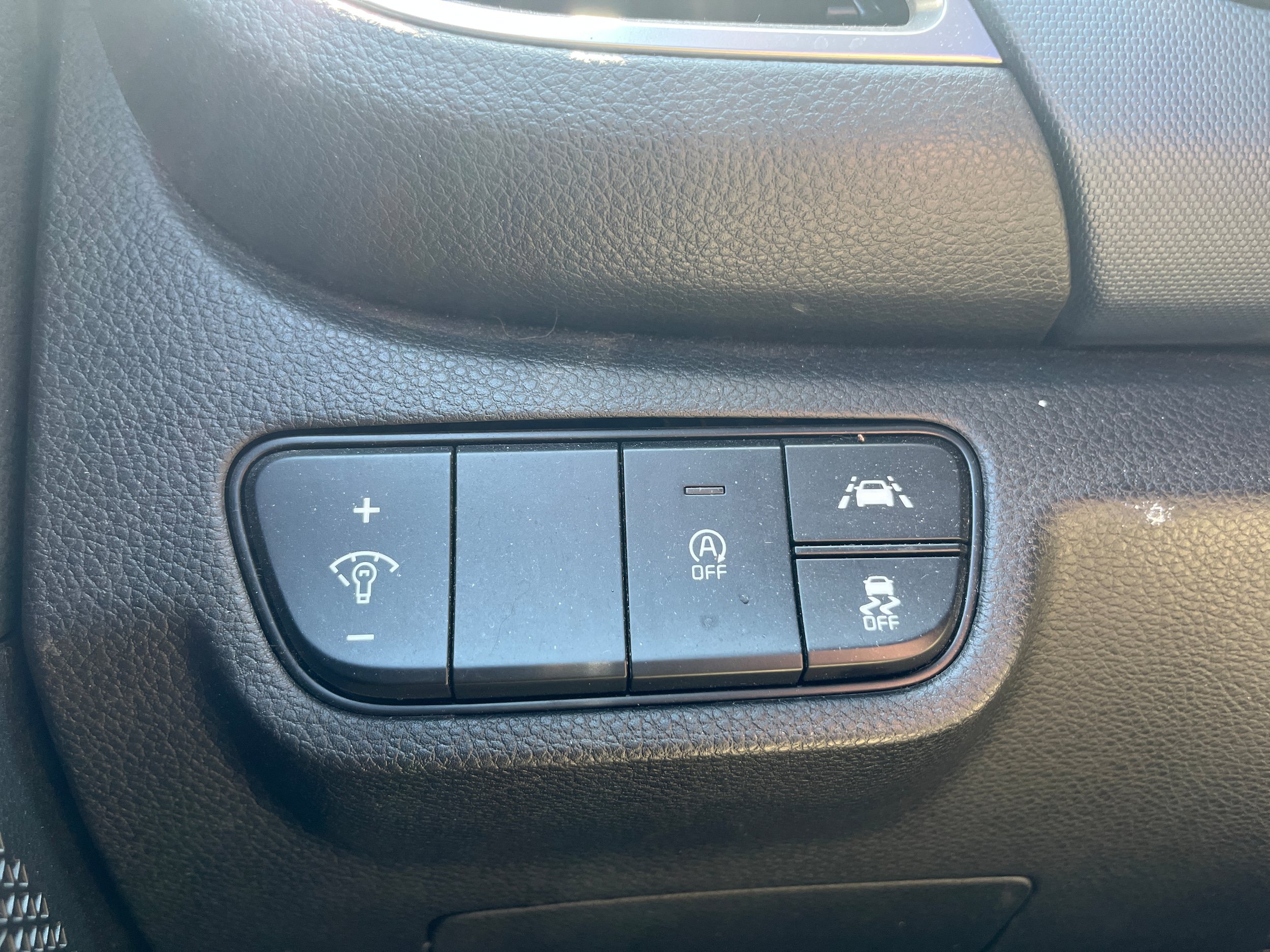Used 2023 Kia Seltos S AWD/4WD image 19