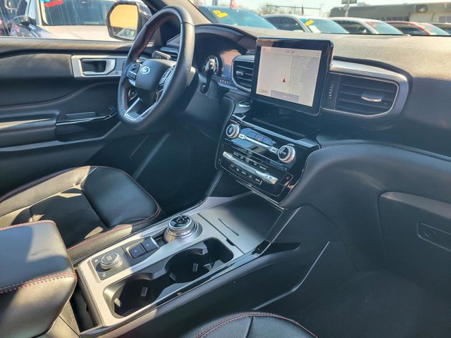 Certified 2023 Ford Explorer ST-Line image 30