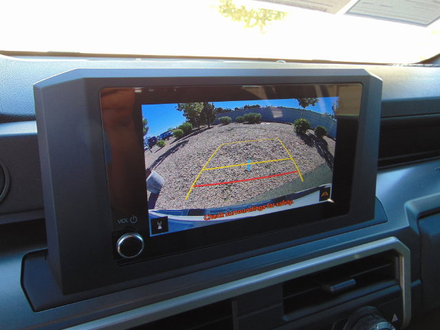 Used 2025 Toyota Tacoma TRD Sport AWD/4WD image 13