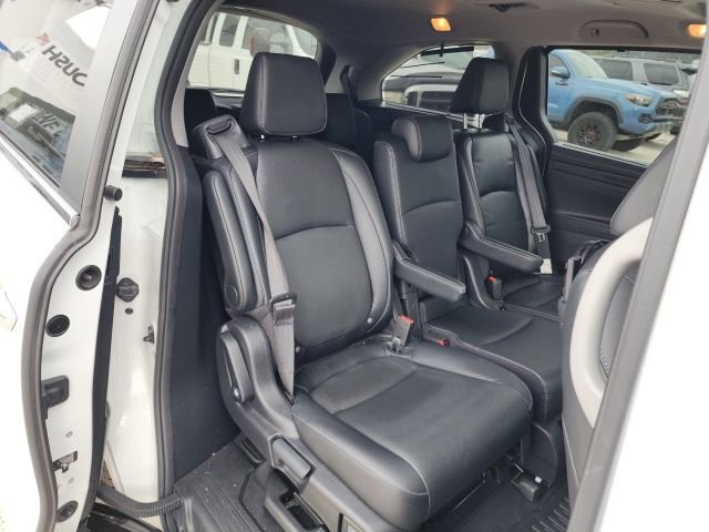 Used 2022 Honda Odyssey Touring image 22