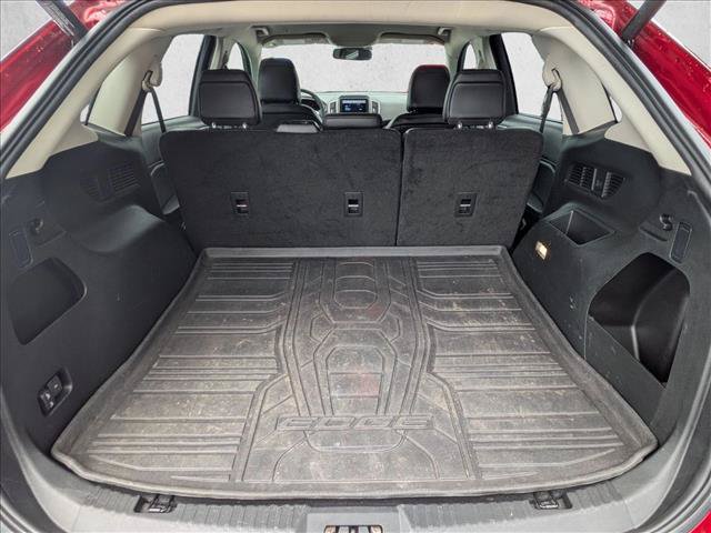 Certified 2022 Ford Edge SEL w/ Convenience Package AWD/4WD image 6