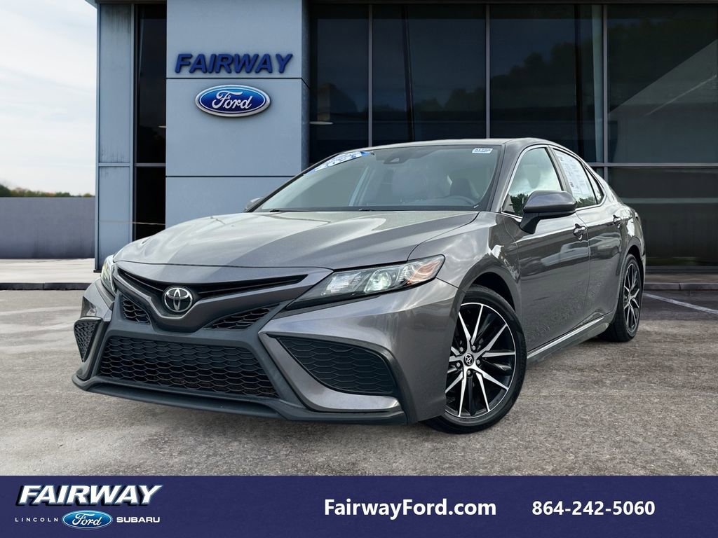 Used 2021 Toyota Camry SE