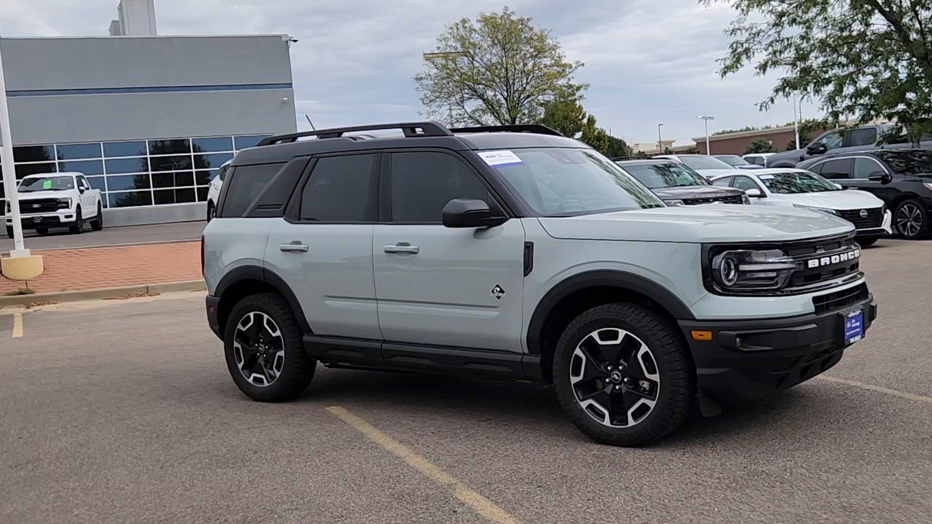 Certified 2023 Ford Bronco Sport Outer Banks AWD/4WD image 9