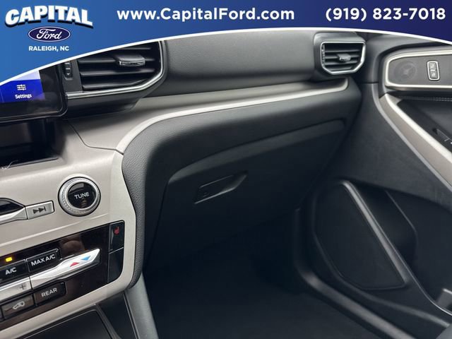 Certified 2023 Ford Explorer XLT w/ Equipment Group 202A image 27