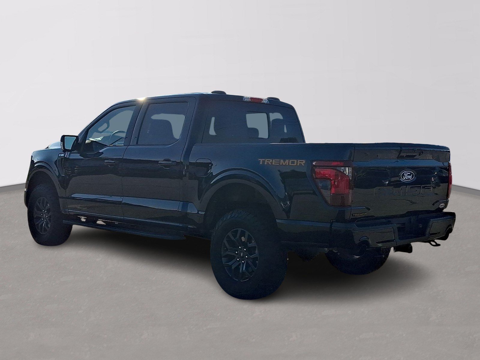 Certified 2025 Ford F150 Tremor w/ Bed Utility Package AWD/4WD image 4