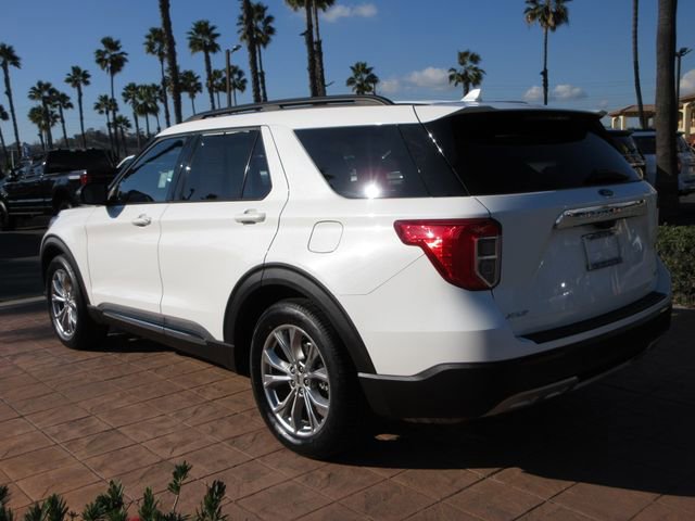 Certified 2020 Ford Explorer XLT w/ Equipment Group 202A image 5