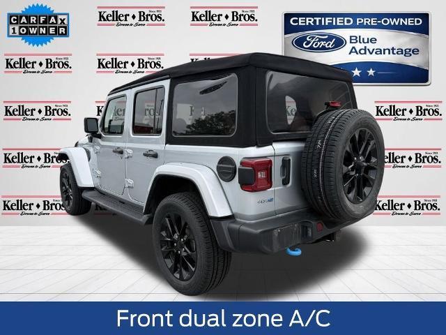 Used 2022 Jeep Wrangler Unlimited Sahara w/ Cold Weather Group AWD/4WD image 5