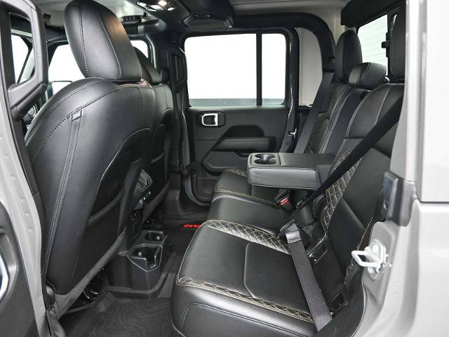 Used 2022 Jeep Gladiator Overland AWD/4WD image 15