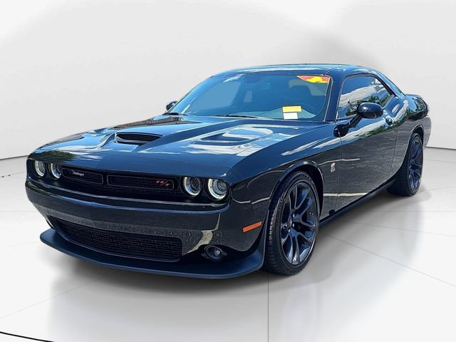 Used 2021 Dodge Challenger R/T Scat Pack RWD image 7
