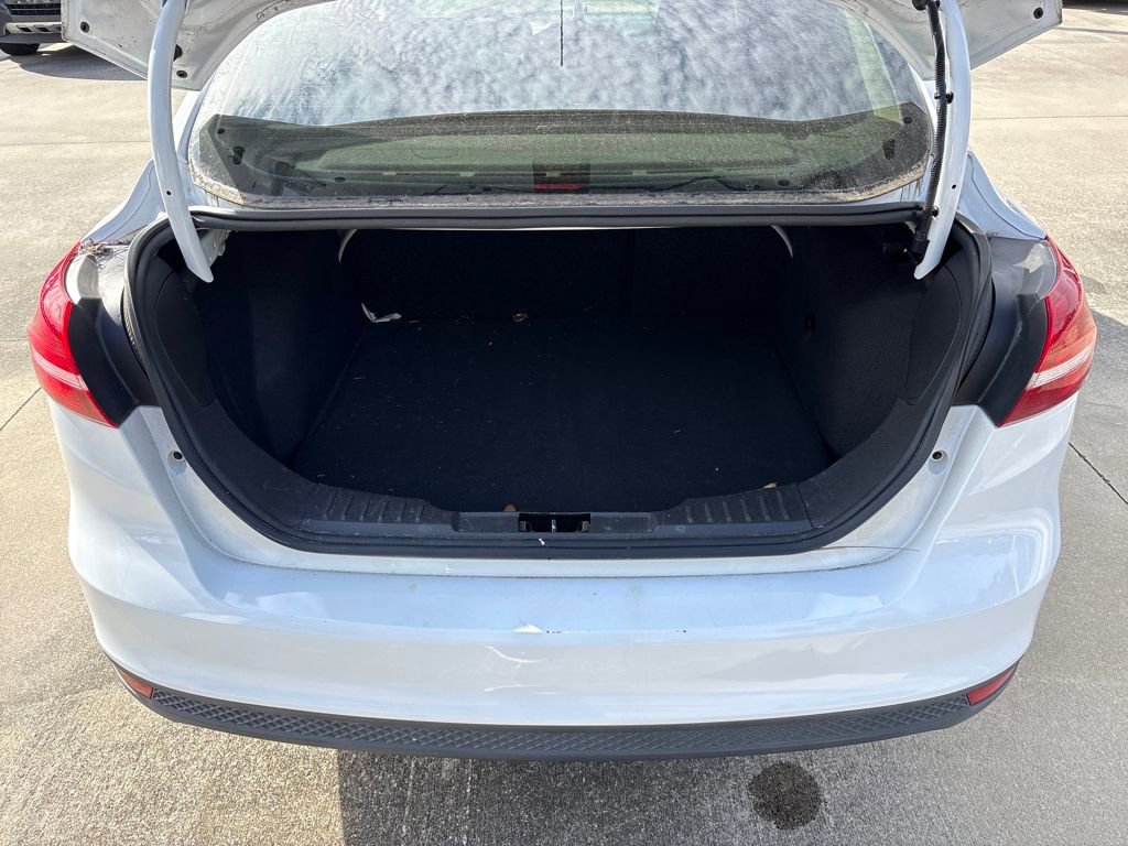 Certified 2017 Ford Focus S image 29