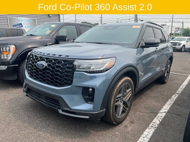 Certified 2025 Ford Explorer ST-Line w/ Premium Package AWD/4WD image 2