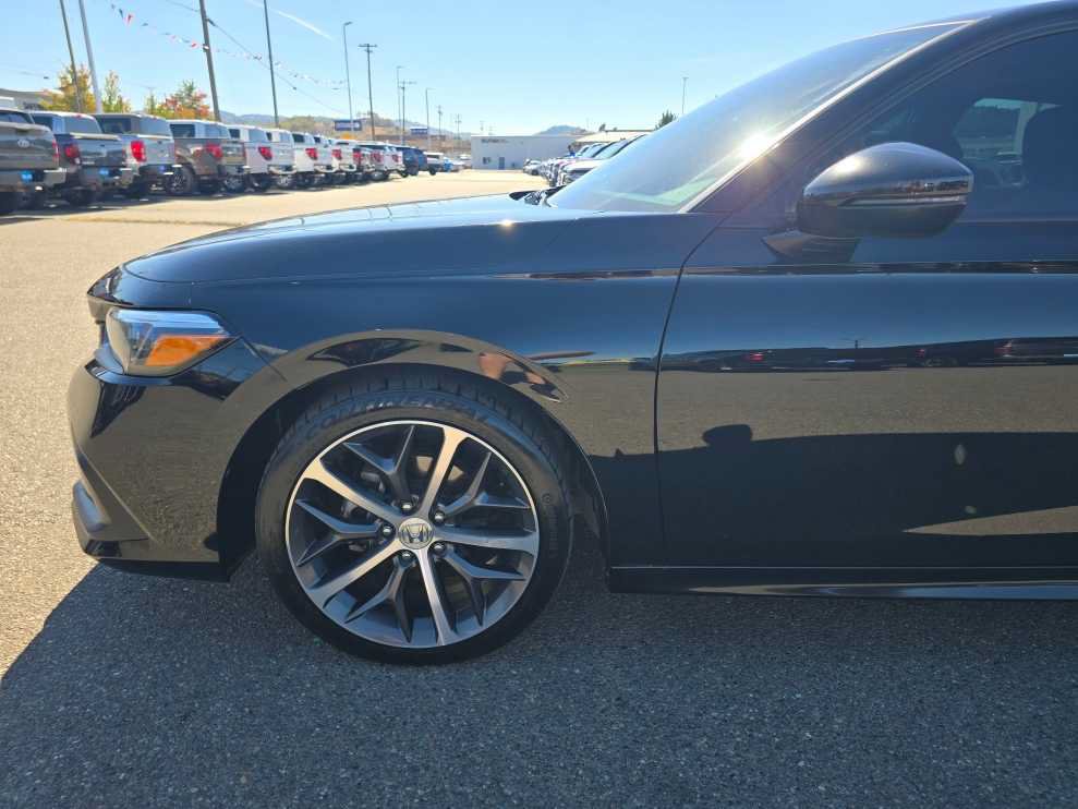 Used 2022 Honda Civic Touring image 18