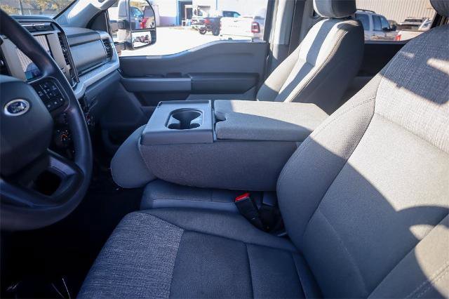 Certified 2024 Ford F250 XLT image 9