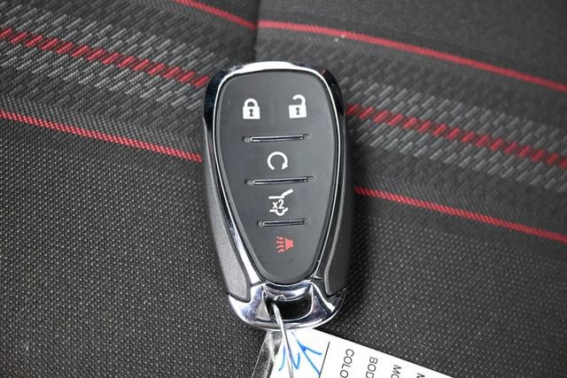 Used 2022 Chevrolet Equinox RS w/ LPO, Floor Liner Package FWD image 24