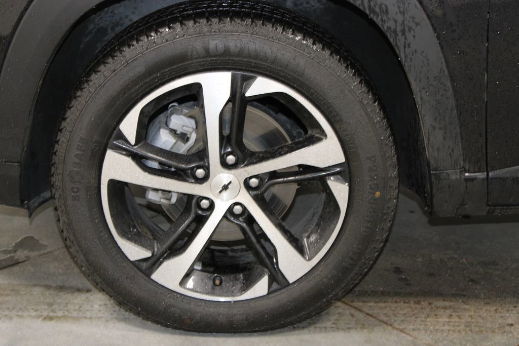 Used 2024 Chevrolet Trax RS w/ Driver Confidence Package image 19