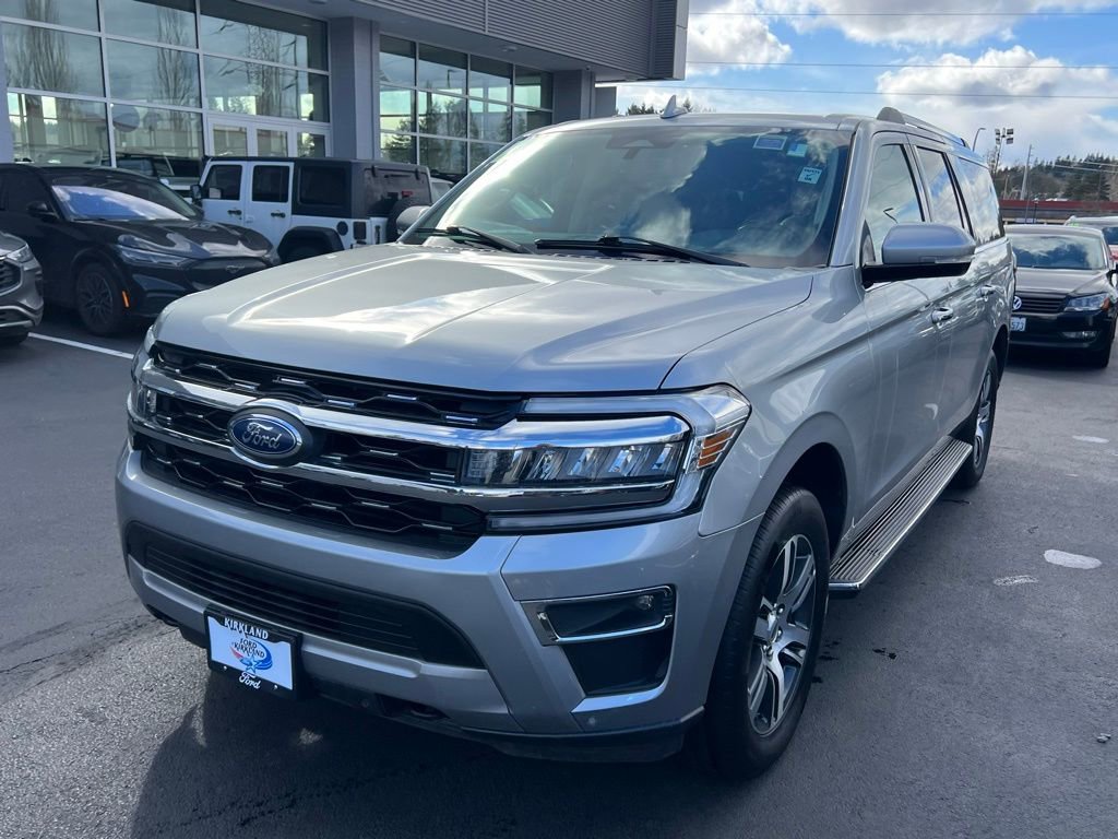 Certified 2023 Ford Expedition Max Limited image 4